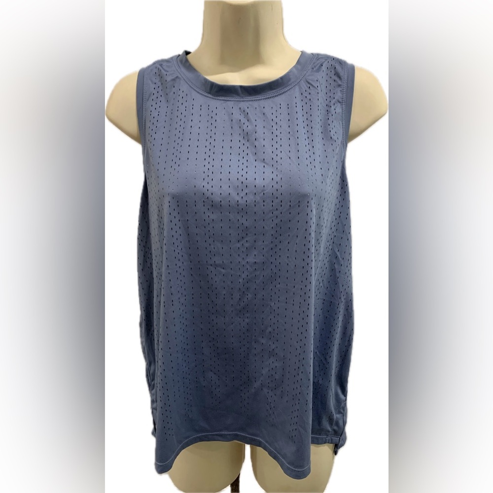 Women’s Blue Perforated Sleeveless Tank Size Large